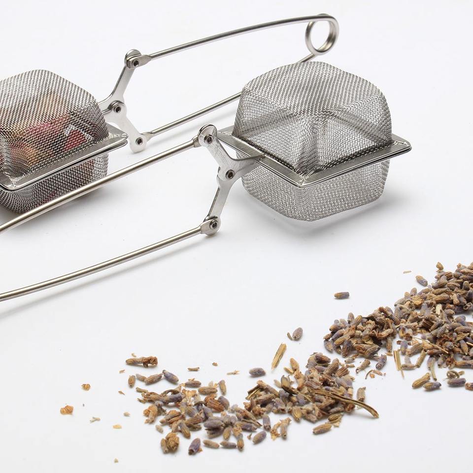 Promotion Wholesales Snap Style Tea Infuser Stainless Steel Wire Mesh Tea Filter for Home
