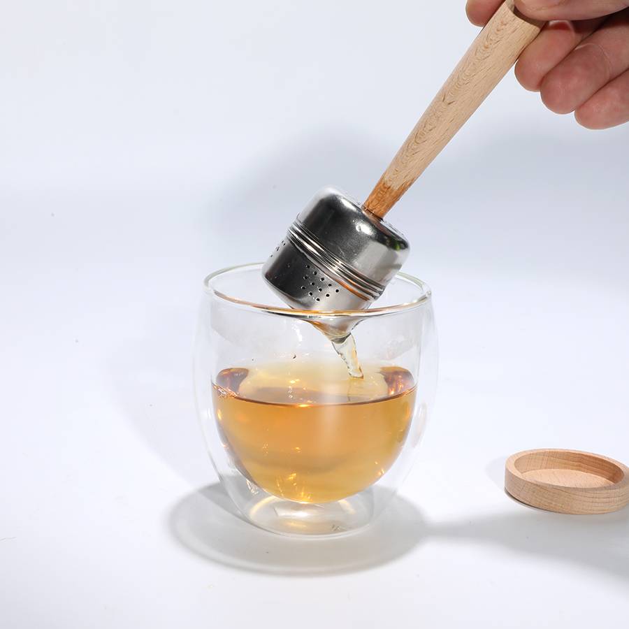 Hot sale fine holes stainless steel tea infuser strainer filter with wood handle