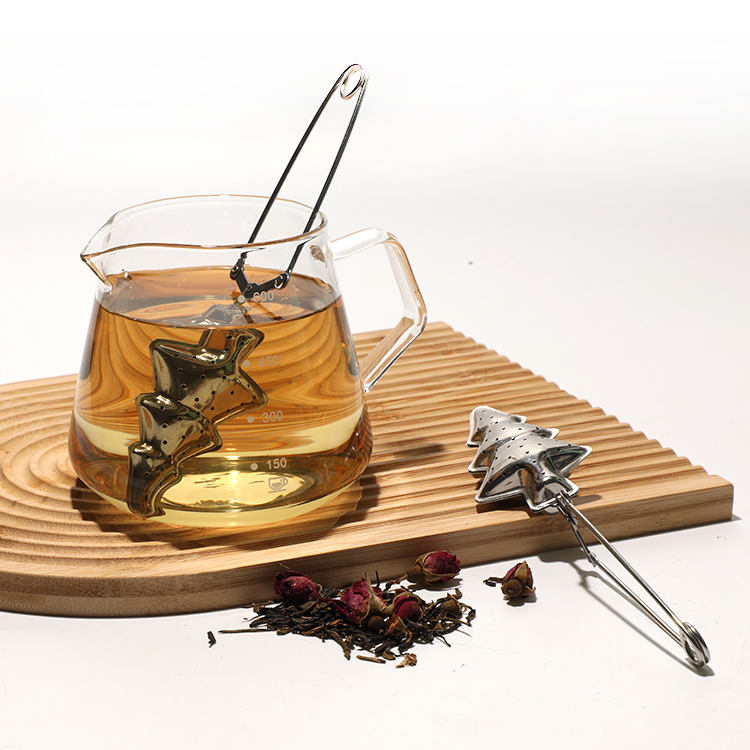 304 Stainless Steel ChrisTmas Tree Tea Infuser for Single Mug, Snap Handle Fine Hole Teal Strainer Filter for Brewing Loose Tea